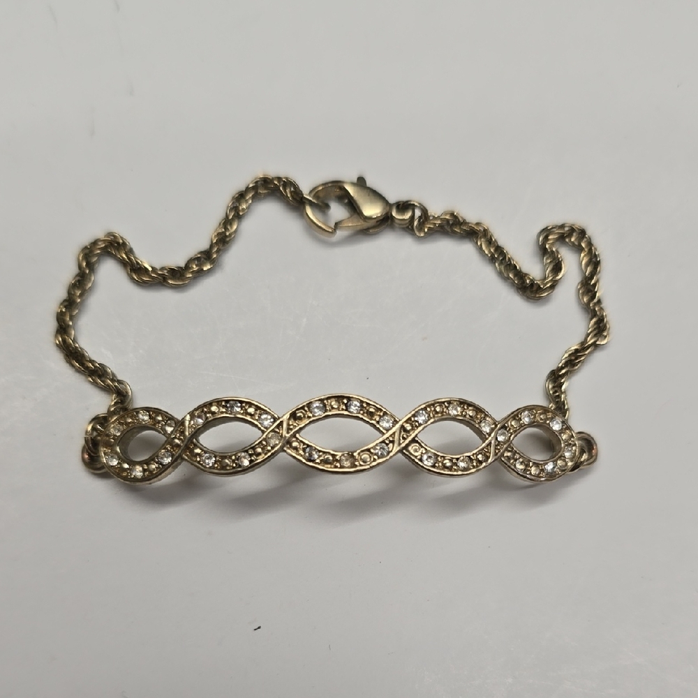 🔸️5/$25🔸️Avon Twist Bracelet